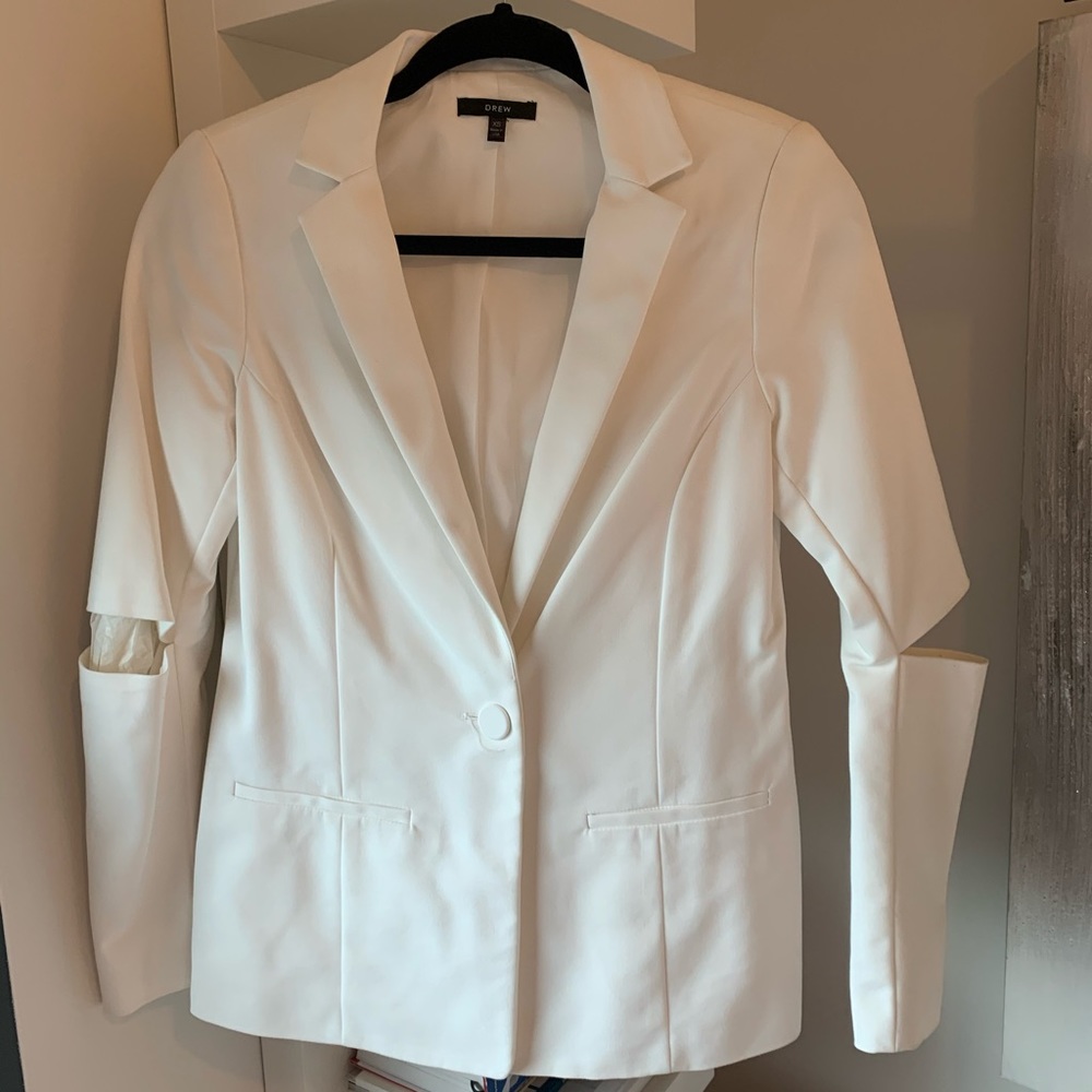 Drew cut out sleeve detail white blazer